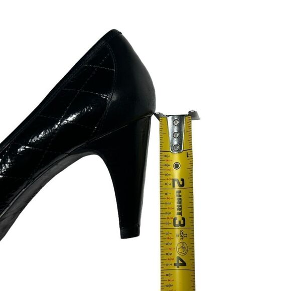 Franco Sarto Leather Quilted Black Heels Shiny Closed Toe 3 inch Heel Tassel - Picture 9 of 10